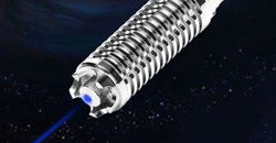 Nieuwe Sanwu 7.5W (7500mW) blauwe laser vrijgegeven