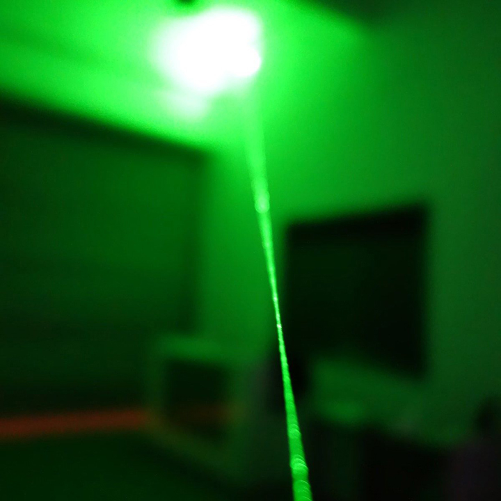lange afstand groene laserpen
