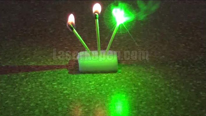 100mW laser pointer